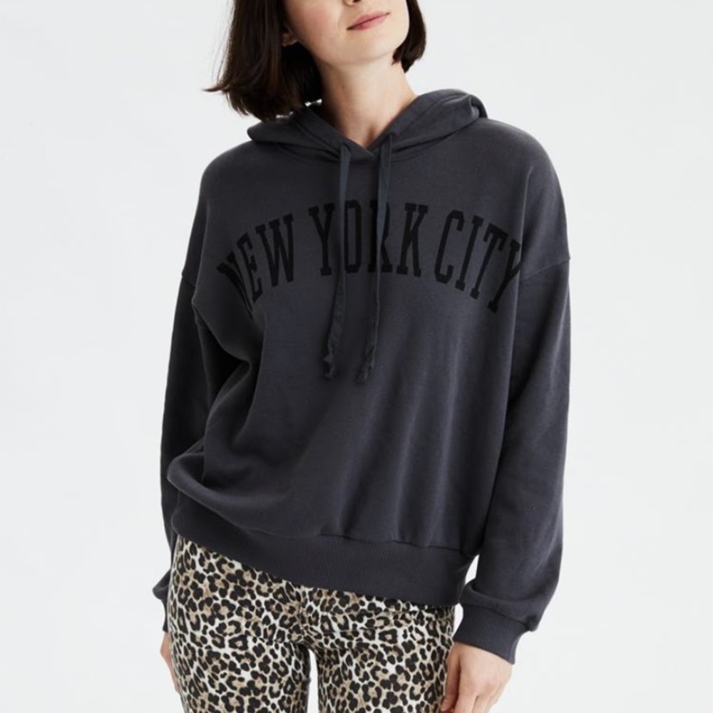 American Eagle sweatshirt